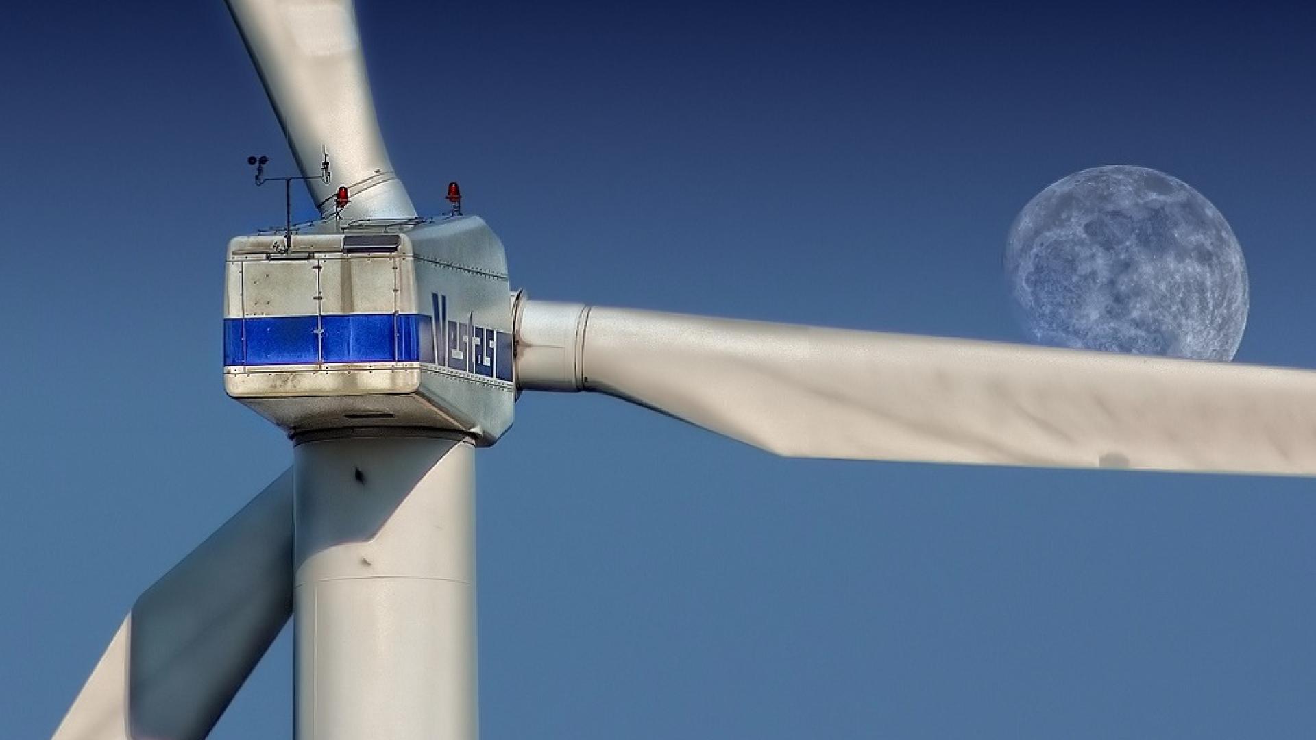 pinwheel-wind-power-enerie-environmental-technology.jpg